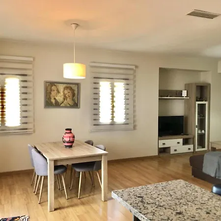 Apartment Atico Maria Cristina 2